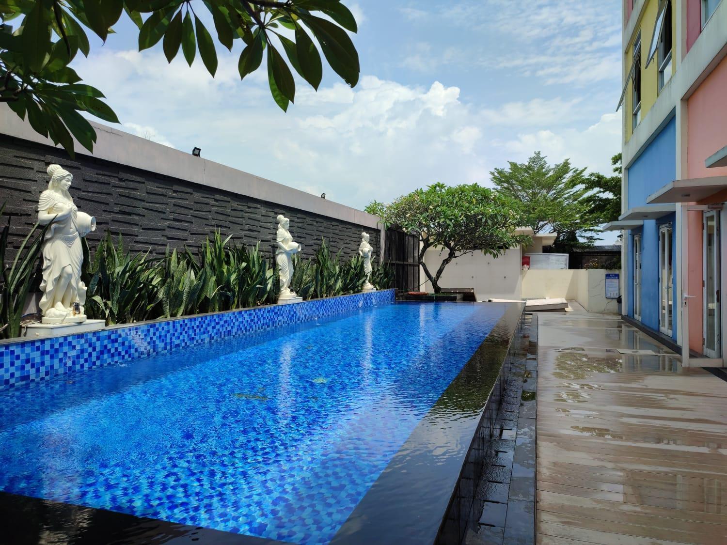 Front One Hotel Purwodadi Purwodadi  Екстериор снимка